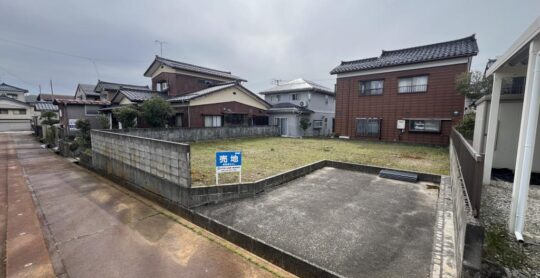 B815-22 - 外観